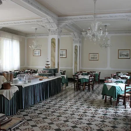 Hotell Byron Venedig-Lido
